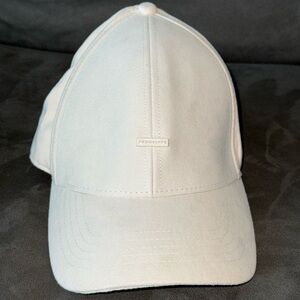 Penshoppe Dresscode Cap
